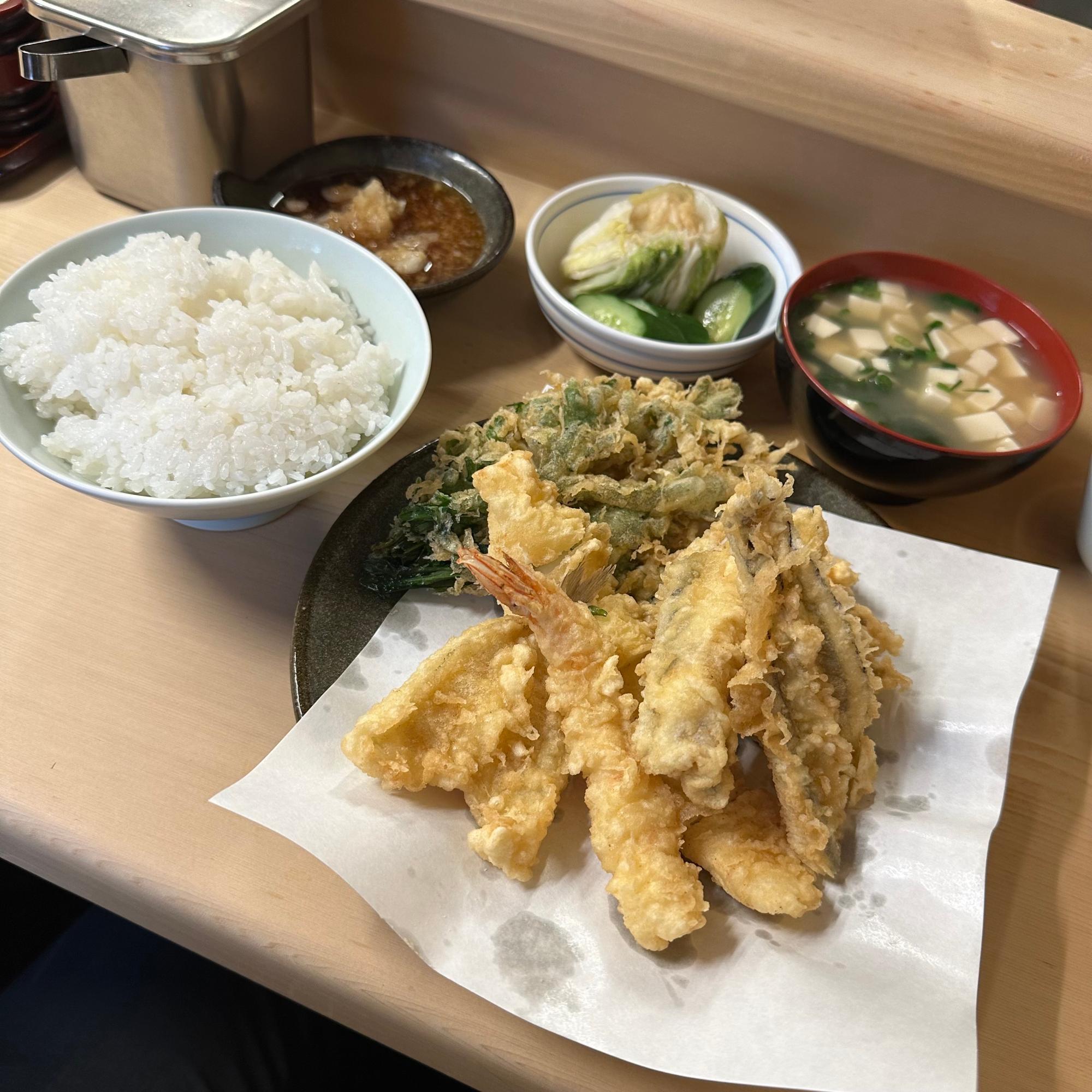 神保町「天ぷらいもや」閉店の真相と現在｜消えた名店の系譜と2026年の後継店