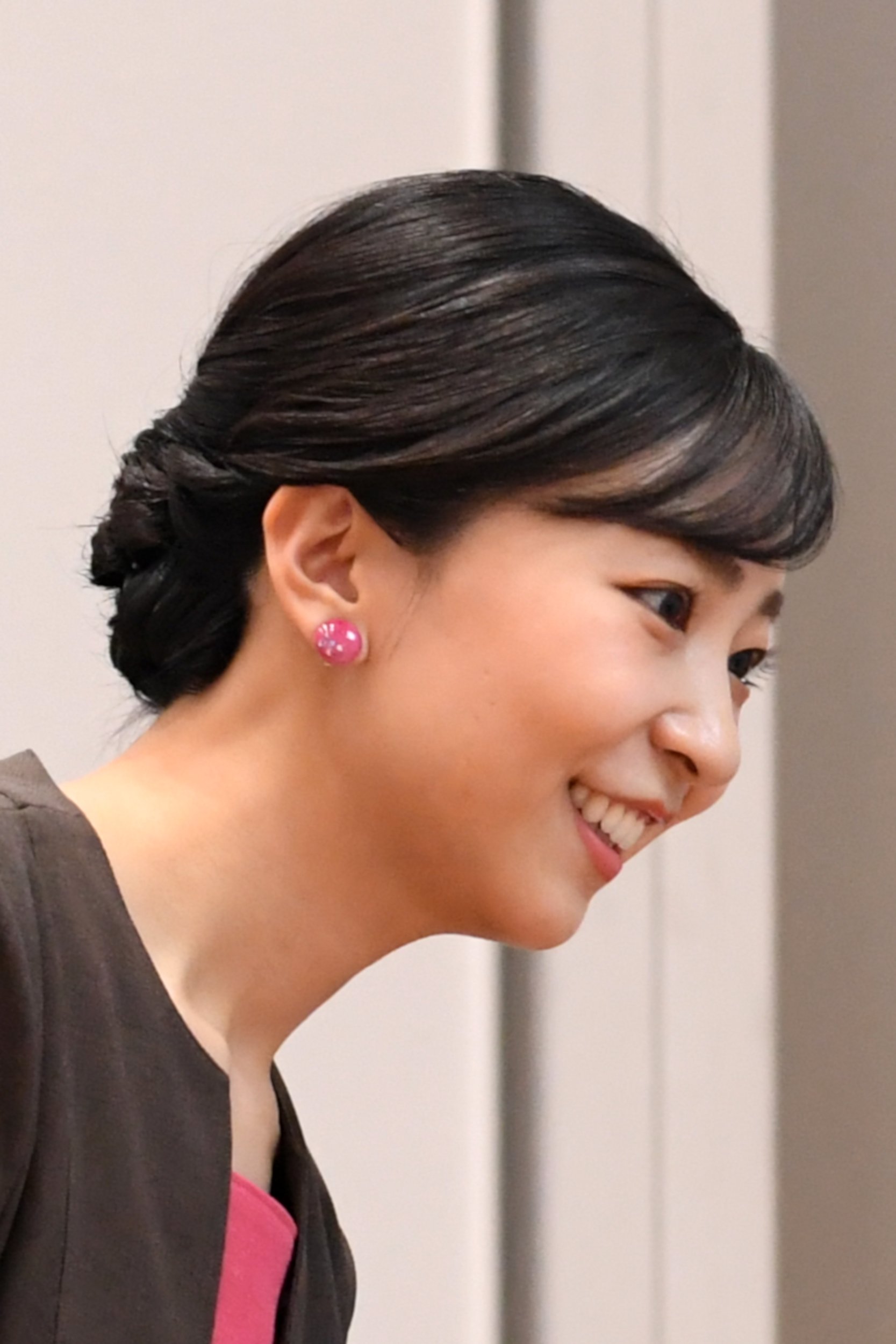 佳子さまの愛用ピアス徹底調査！プチプラから有田焼まで特定ブランドと穴の真相