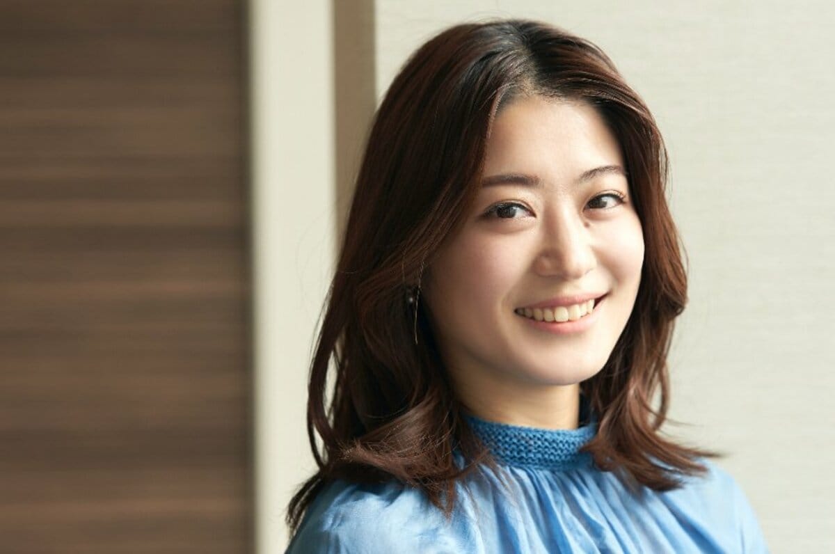 元カーリング美貌の主将・市川美余が語る氷上の真実と解説の美学