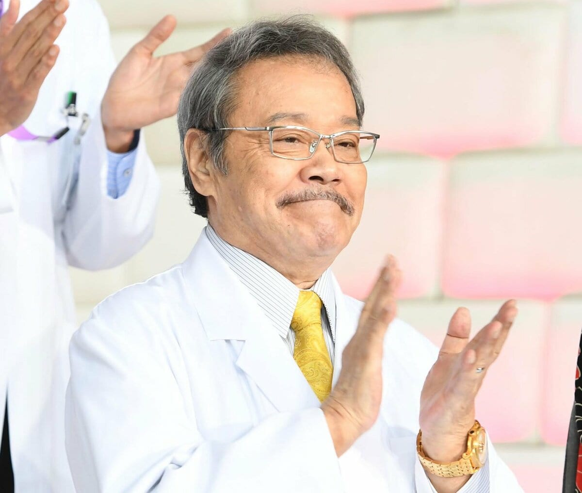 西田敏行さんの持病と服用薬の真実。銀幕を駆け抜けた大名優の素顔