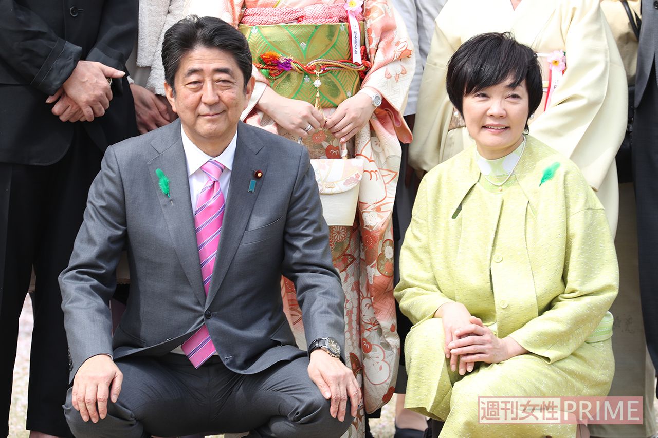 安倍昭恵のキス報道真相と写真の真実｜布袋寅泰との泥酔劇と現在