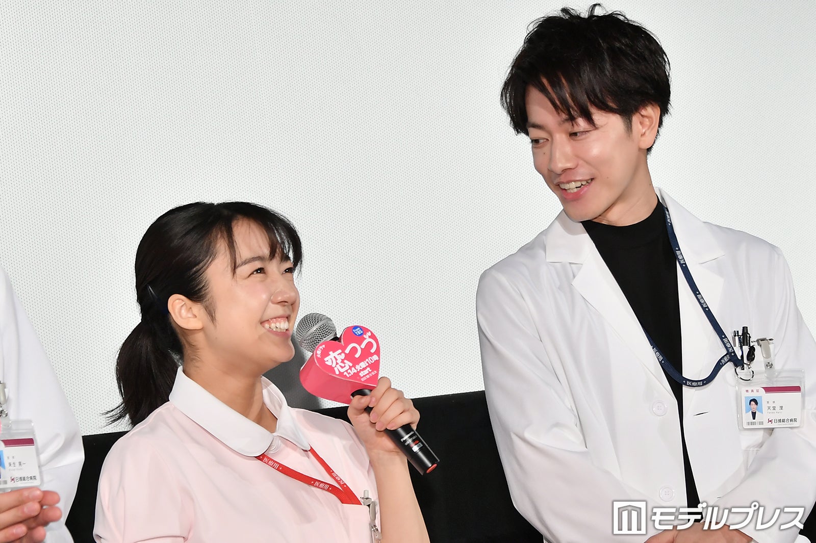 【画像あり】 佐藤健 上 白石 萌 音 人気理由と評判まとめ #654