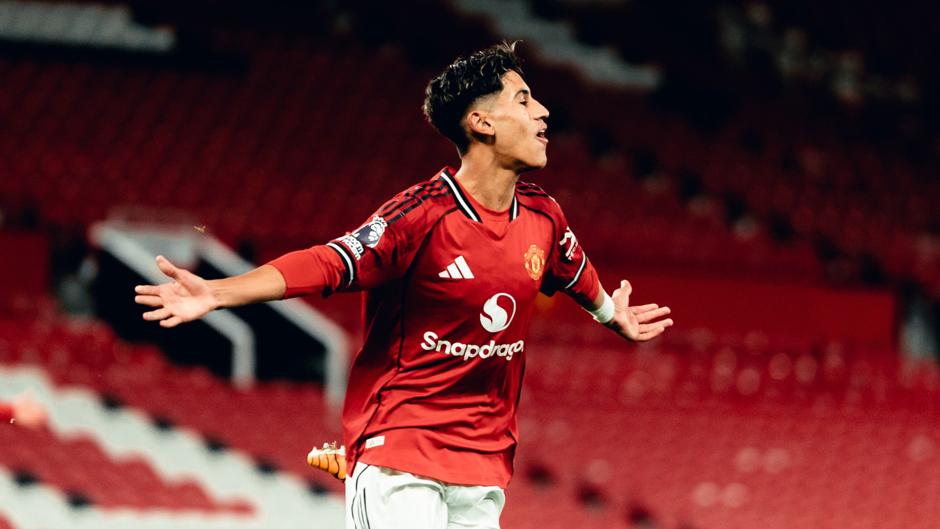 Can Manchester United Stop Jj Gabriel from Leaving? Contract Rules Explained