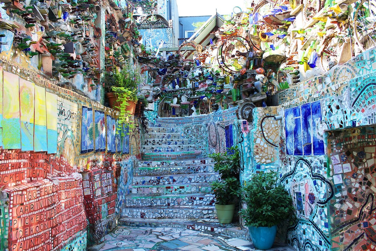 Philadelphia Magic Gardens