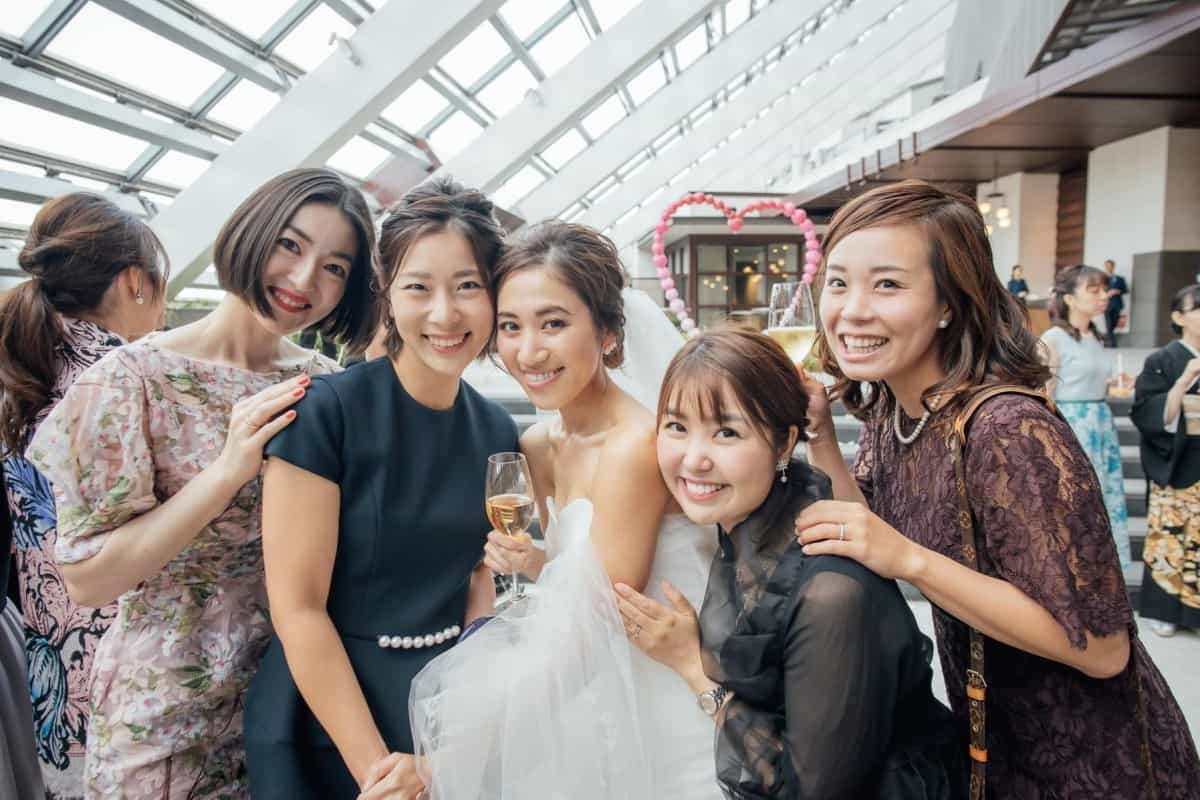 結婚式のお呼ばれイヤリングNgは？揺れるパールの真相と2026年最新マナー
