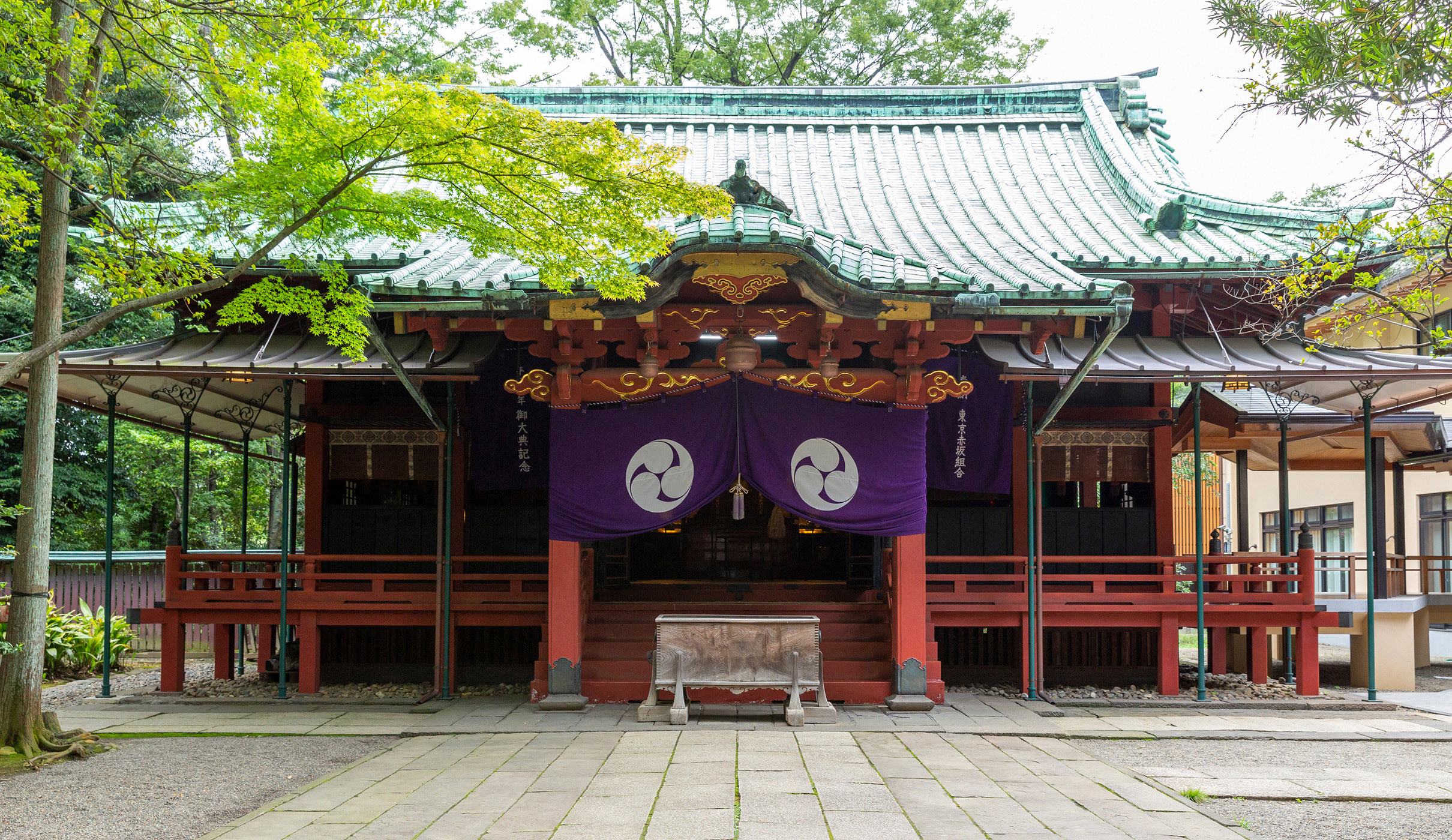 赤坂氷川神社が語る歴史の真実 吉宗の社殿と縁結び祈願の全貌