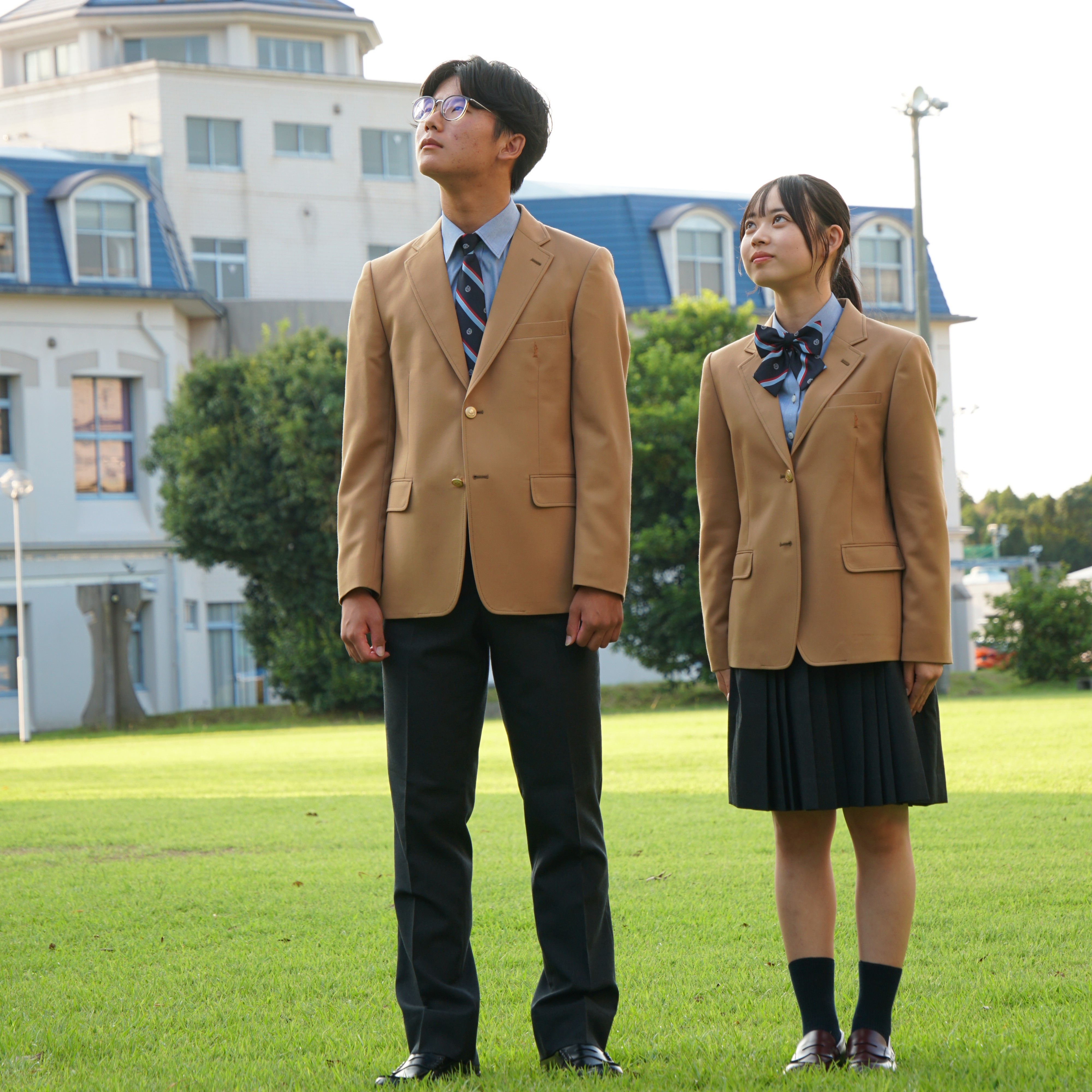 鳳凰高校の制服は本当に可愛い？夏冬デザインや看護科実習着・校則解剖