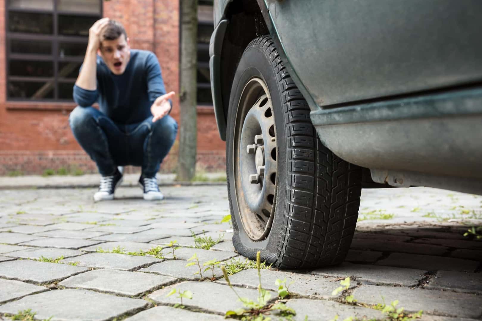 What Happens If You Drive with a Flat Tyre