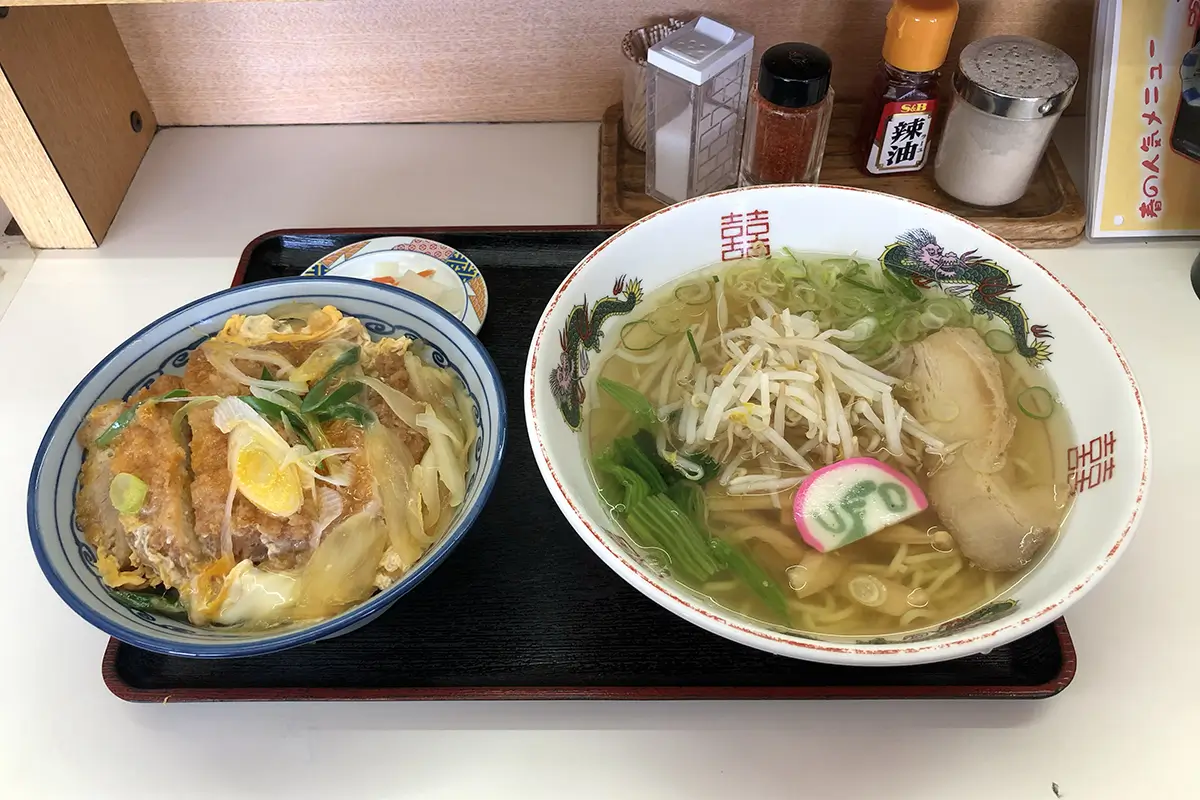 石川のソウルフード八幡すしべん徹底解剖！絶品出汁と名物麺の魅力