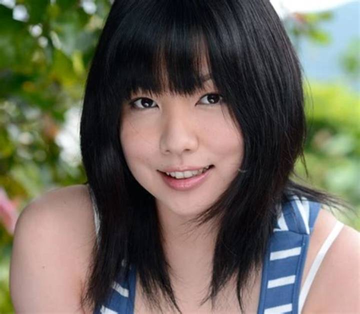 蛯原みなみ：知られざる経歴と現在の活動を徹底解説