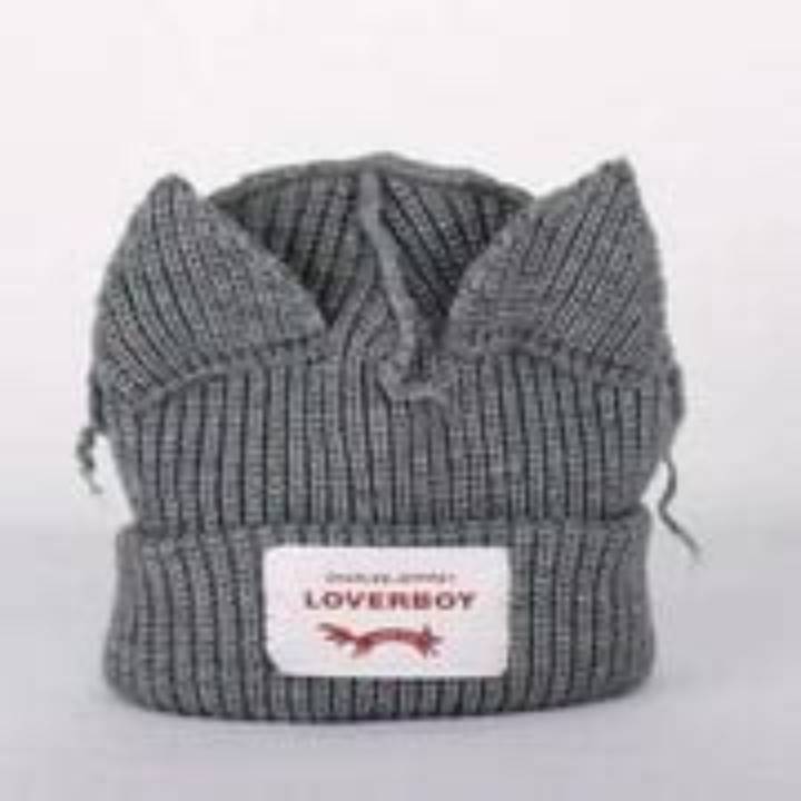 Loverboy公式ニット帽完全ガイド|人気の秘密と購入方法
