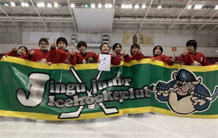 氷上の覇者・明治大学アイスホッケー部：伝統の紫紺が刻む激闘の歴史と常勝の真実